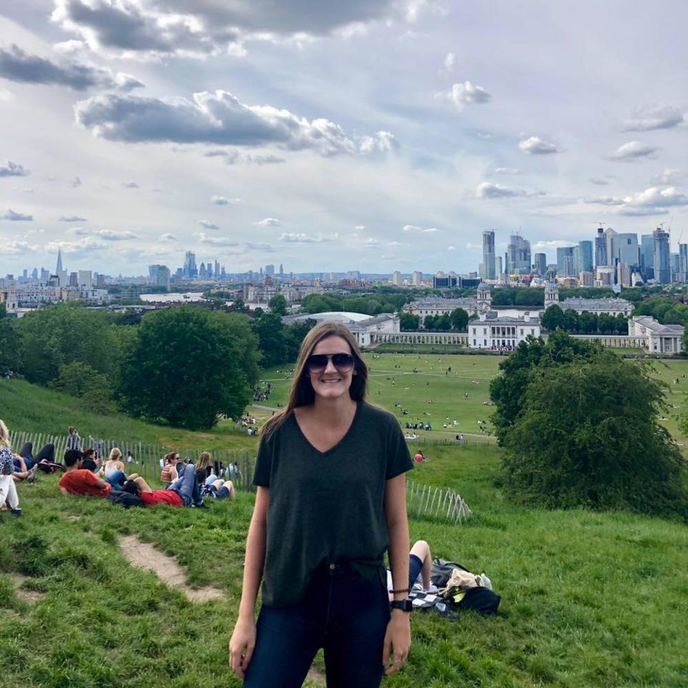 Meet your Posher, Emily